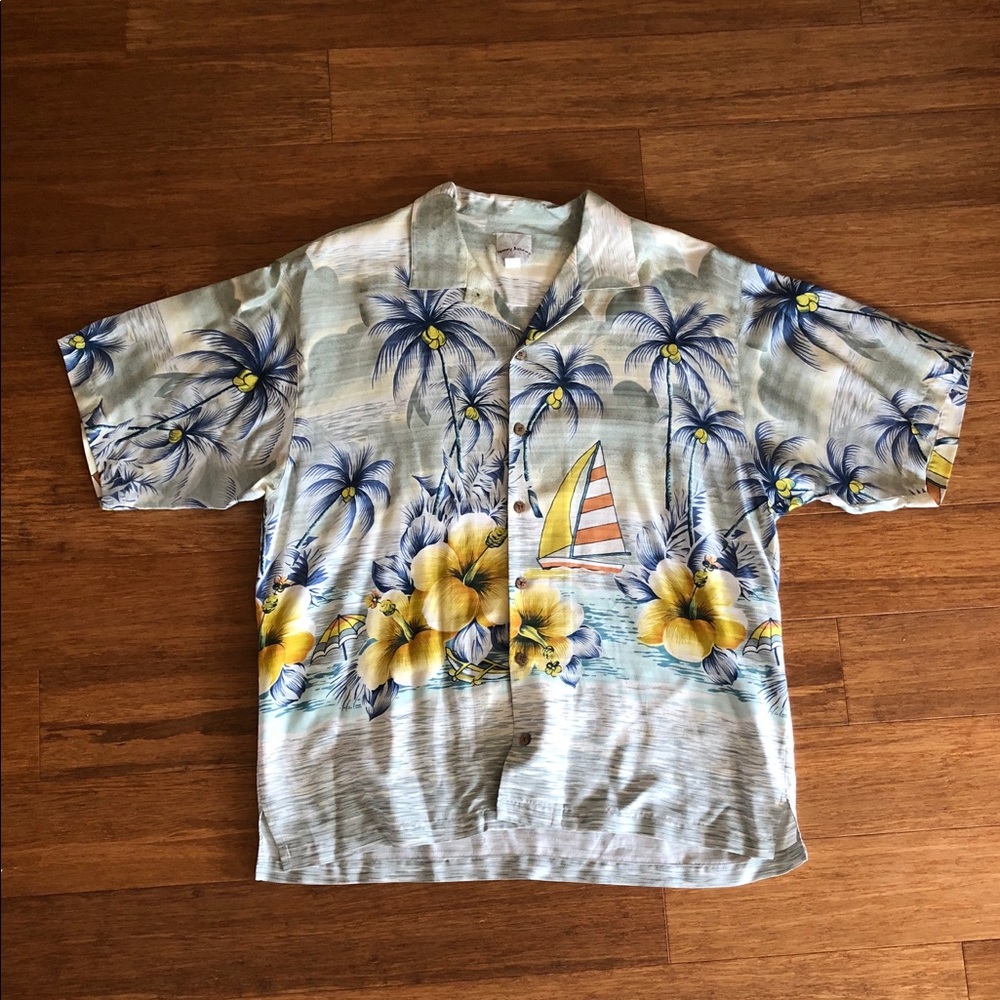 Men’s Tommy Bahama dress shirt